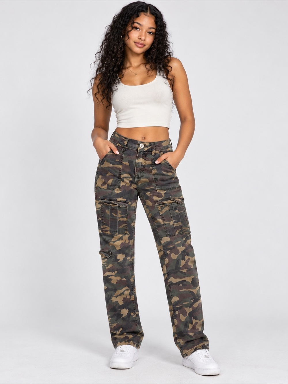 VIP Jeans Mid Rise Straight Leg Camouflage Cargo Pants Size: Small
